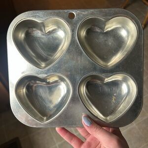 Vintage Stainless Steel Heart-Shaped Mini Cake Pan - 4-Cavity
